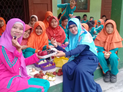 Siswa Sehat Madrasah Hebat, Program Makan Sayur & BuahMadibsa
